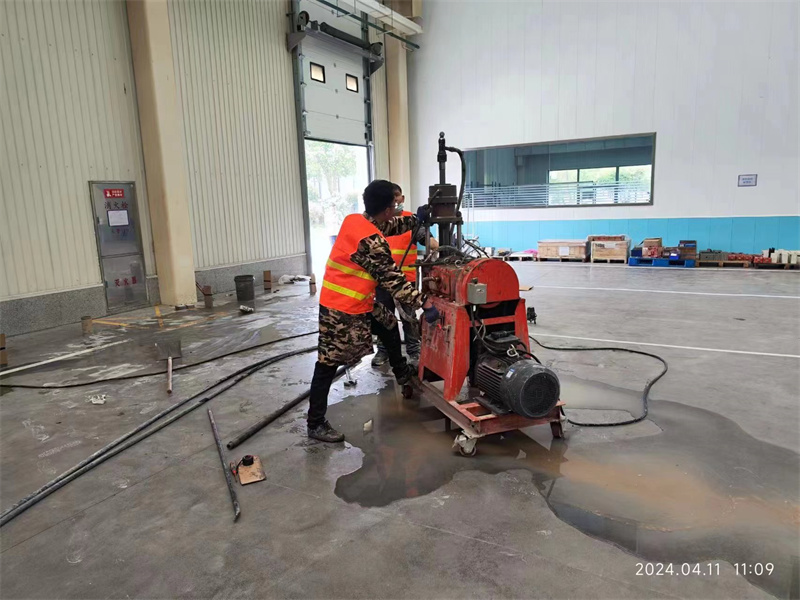 茅箭厂房地面下沉塌陷注浆加固施工